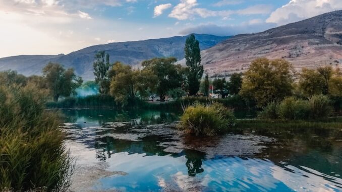 uploaded-image-ic-mekan-tasarimi-portali-ve-ev-dekorasyonu-fikirleri-1697884345247